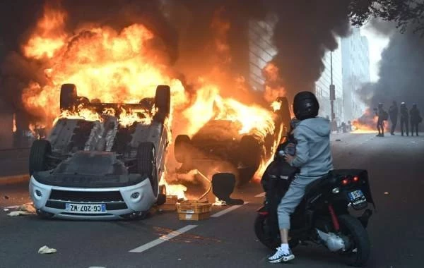 Массовые беспорядки во Франции, последние новости сегодня, 30 июня: во Франции набирает обороты подростковый бунт, данные на 30.06.2023