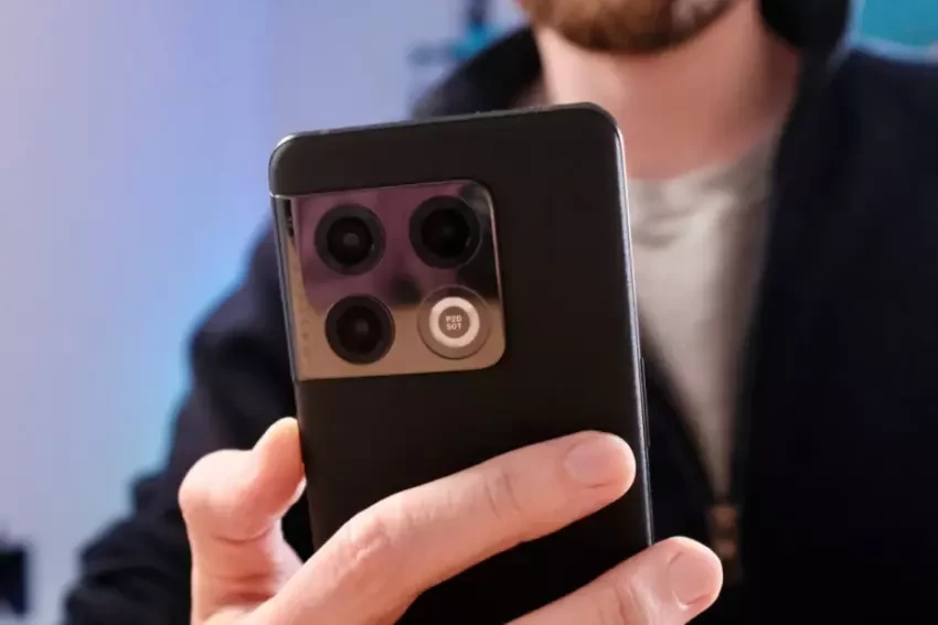 Смартфон OnePlus 10T стал более безопасным благодаря новой прошивке