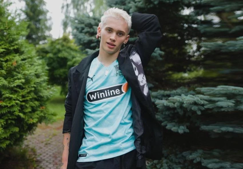 Даня Милохин передумал возвращаться в Москву