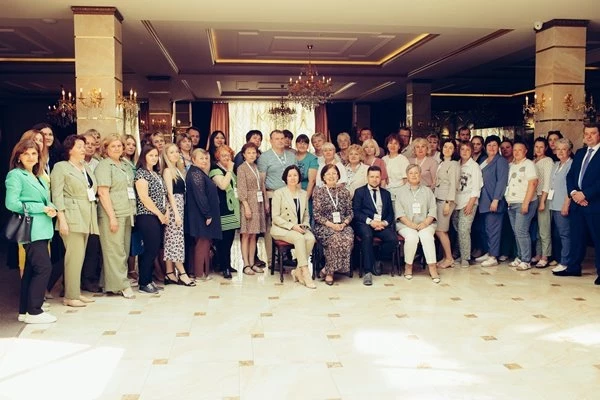 В Барнауле прошла школа по внедрению комплекса мер, направленного на профилактику падений и переломов у лиц пожилого и старческого возраста