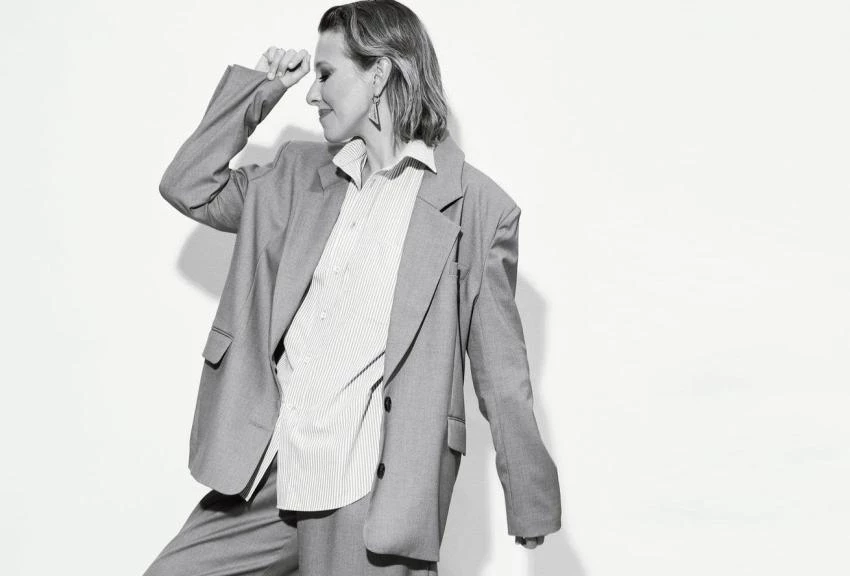 Собчак поздравляют с беременностью после фото с большим животом