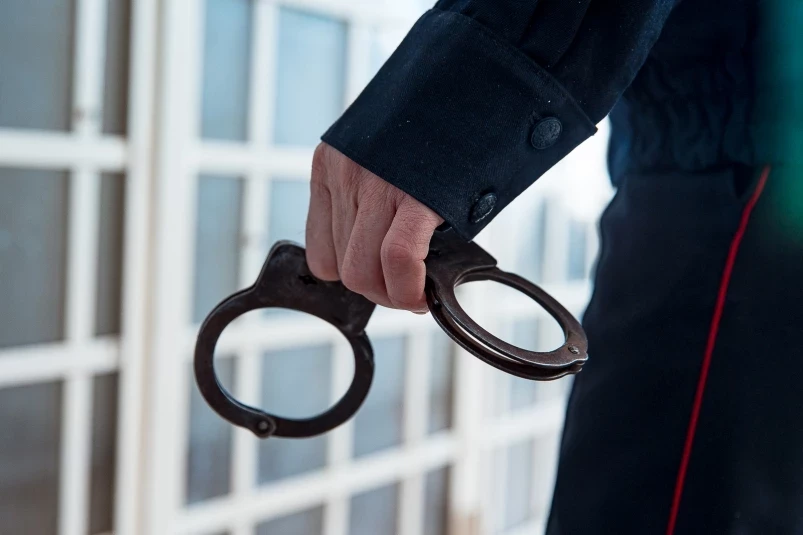 Дерзкого налетчика в стиле 90-х задержали в Кавалеровском районе Приморья