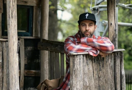 Иван Ургант ответил на критику из-за рекламы вебинара Шабутдинова