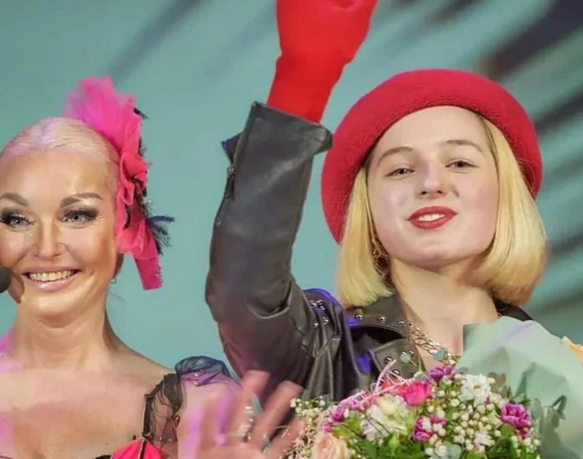 Анастасия Волочкова рассказала о своих взаимоотношениях с дочерью