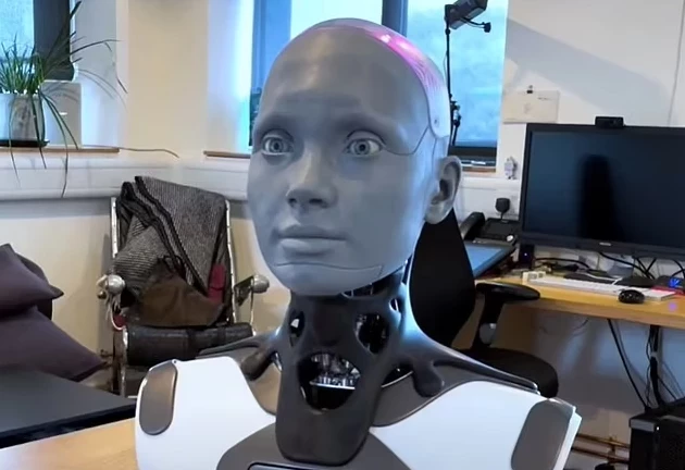 Ужасно несмешной анекдот человекоподобного робота Ameca покорил пользователей Сети