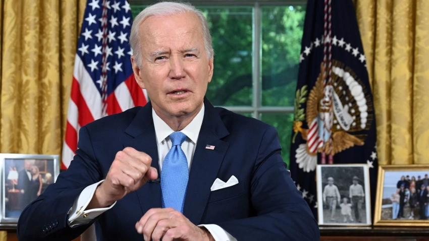 Власти Японии возмутились словами Байдена о его роли в увеличении военного бюджета страны