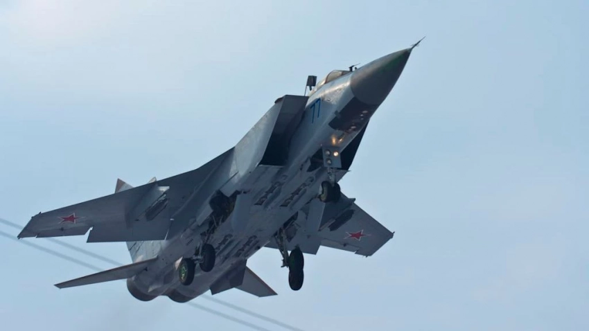 Леонков рассказал, почему ВС РФ не применяют мощные авиабомбы ФАБ-5000 для подрыва мостов