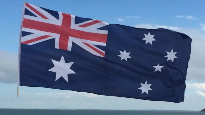 Австралийский телеканал Sky News сообщил о «захвате» земли в Канберре «дипломатом из РФ»