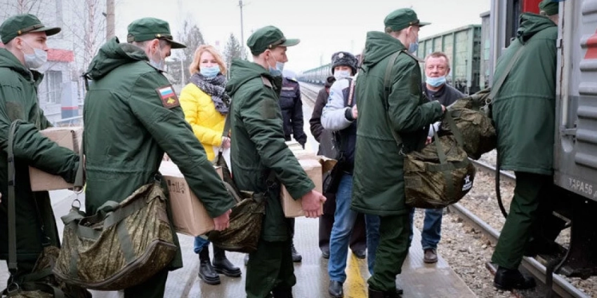 Объявят ли всеобщую мобилизацию в России вслед за Киевом с 1 июля 2023 года: введут ли военное положение — свежие новости на сегодня 23.06.23