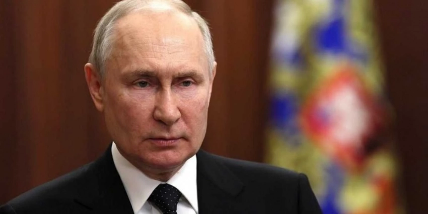 «Танки и военная техника»: В центре Ростова-на-Дону боевая колонна ЧВК Вагнера патрулируют улицы — прямая трансляция, фото и видео с места событий сейчас