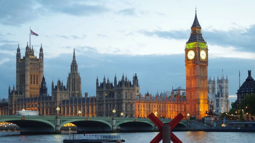 Independent: выход Британии из ЕС обернулся провалом для Лондона