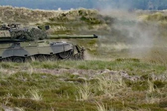 Горящие танки Leopard и самообман неизлечимых «сверхчеловеков»