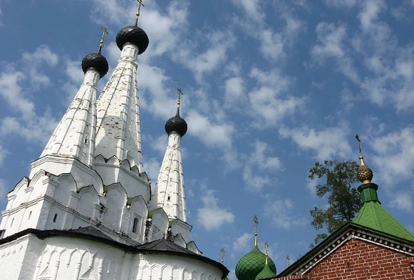 Епархии в Алчевске и Луганске передали в прямое подчинение РПЦ