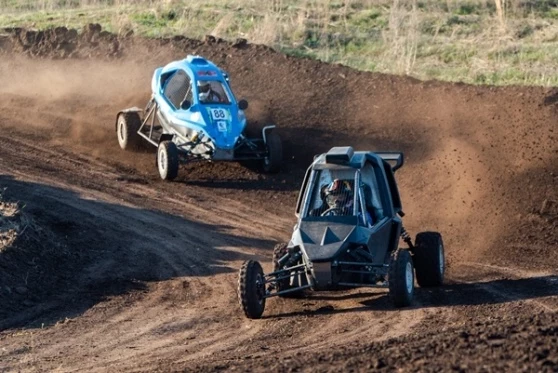 Разрушая барьеры. Внедорожный турнир «Сила Сибири» возвращает автокросс в Томск после 10-летнего перерыва!