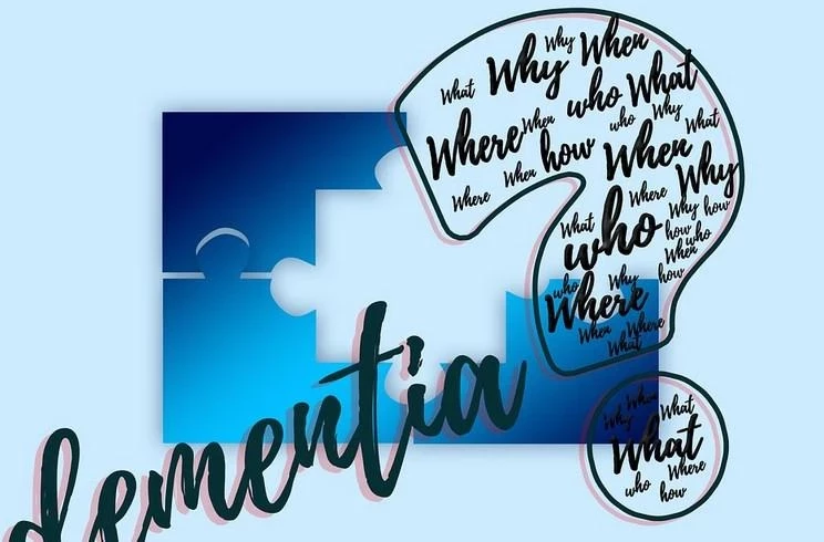 Психиатр Куреков связал трудности с произношением слов с развитием деменции