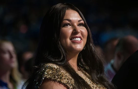 Похудевшая Ирина Дубцова похвасталась фигурой в купальнике