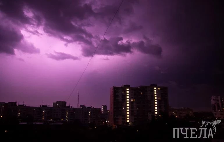 Штормовое предупреждение на фоне жары в +32 градуса объявили синоптики в Челябинской области