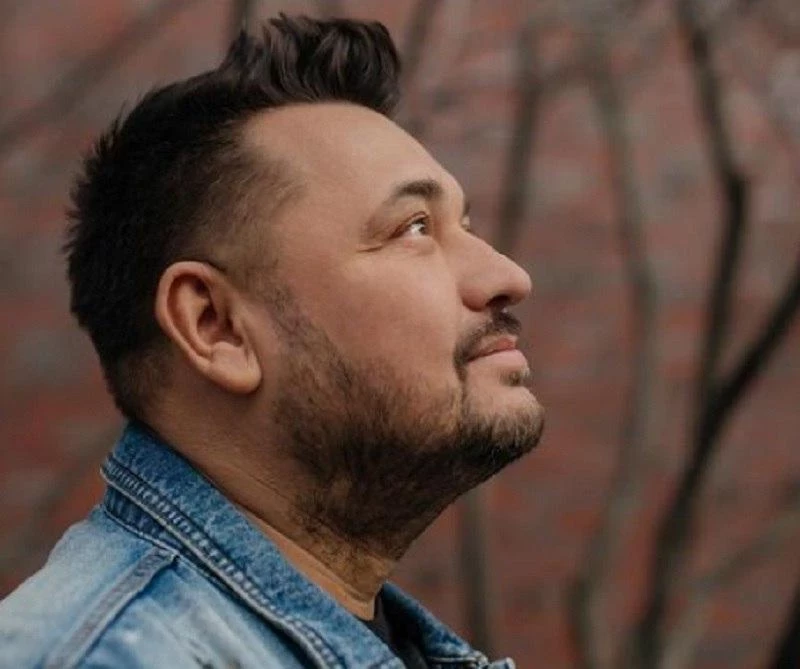 Компания Сергея Жукова приступила к съёмкам сериала «Камера! Мотор!»