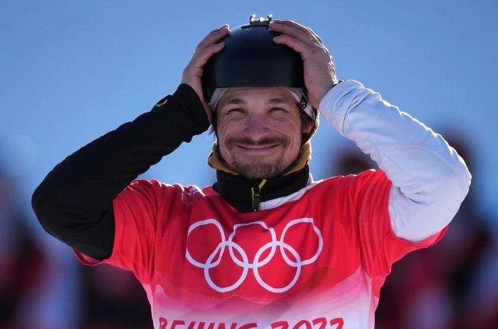 Американский сноубордист Вик Уайлд заявил, что намерен остаться в России