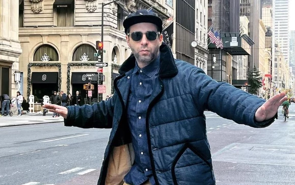 Поседевший Иван Ургант впервые появился на телевидении после исчезновения в 2022 году