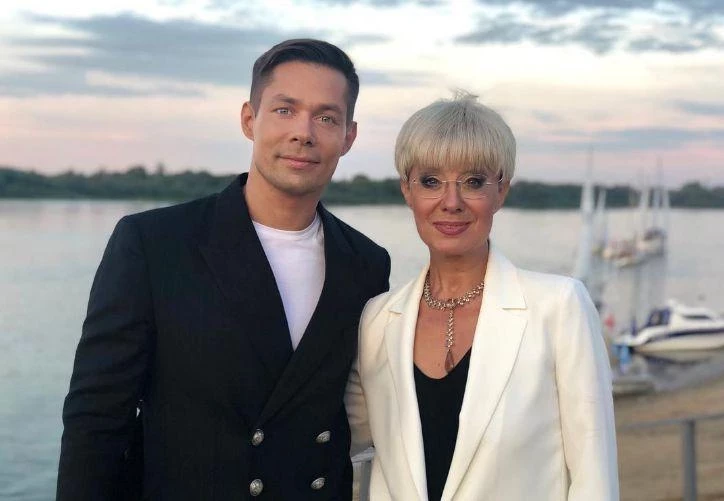 Илона Броневицкая раскрыла все подробности о госпитализации сына Стаса Пьехи