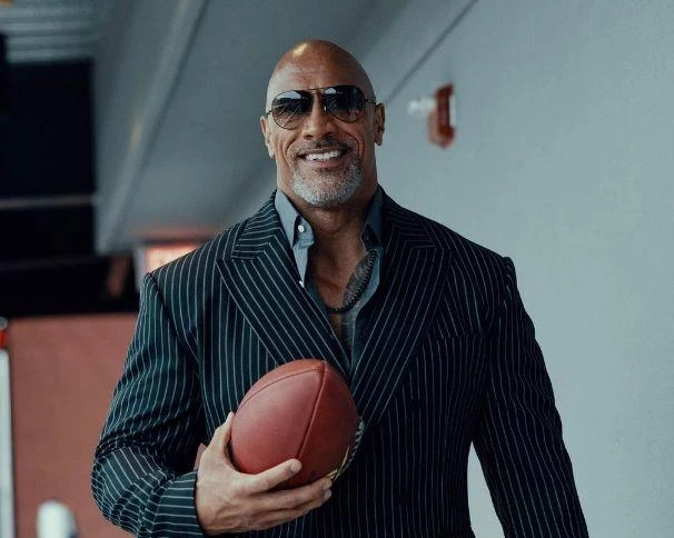 Дуэйн Джонсон сделал рекордное пожертвование на забастовку актеров в США