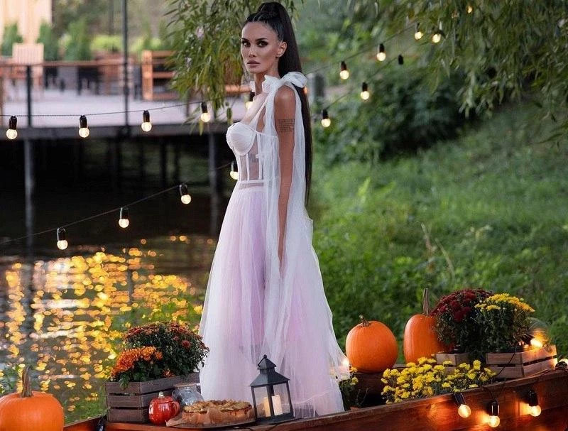 Блогер Виктория Боня раскритиковала Алану Мамаеву из-за гайда по пластическим хирургам