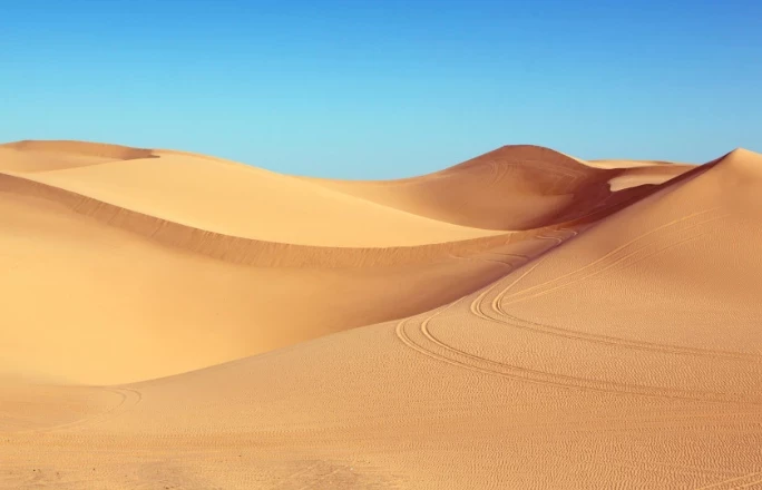 Жаркая погода ожидается в Европе из-за теплового взрыва в пустыне Сахара