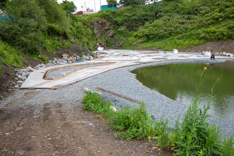 Во Владивостоке по нацпроекту благоустраивают общественные пространства