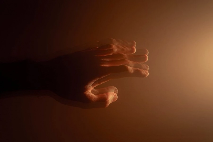 Галлюцинации присутствия может предсказывать когнитивный спад при болезни Паркинсона