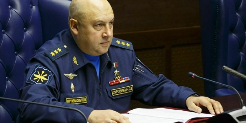 «Уже не скрывают!»: куда пропал Сергей Суровикин в июле 2023 года — последние новости, где находится после мятежа Пригожина