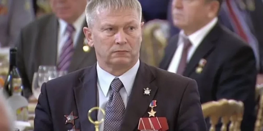 Путин назначил нового главу ЧВК «Вагнер»: кто такой Трошев с позывным «Седой» и почему его поставили на замену Пригожину–как оркестранты покидают РФ и едут в лагеря Беларуси?