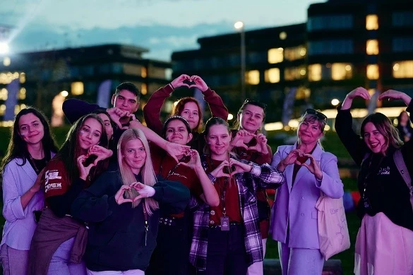 Участниками третьей смены «Помогать» на территории смыслов» стали 350 молодых людей