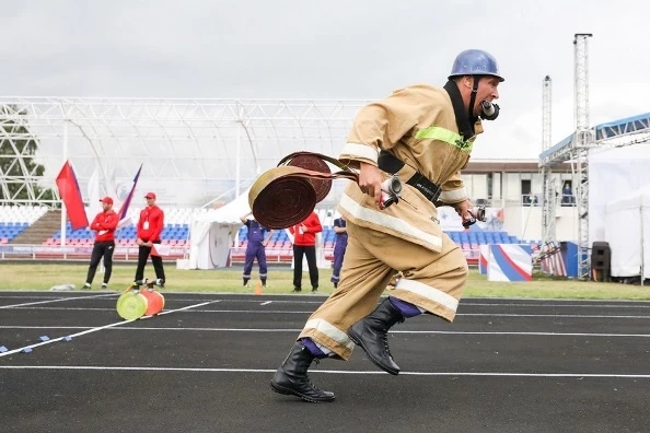 Расчеты добровольных пожарных дружин ПАО «Транснефть» приняли участие в соревнованиях в Петербурге