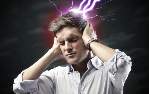 Магнитная буря сегодня, 1, 2 и 3 августа 2023 года: мощные вспышки класса «М» атаковали магнитосферу прогноз магнитных бурь на август