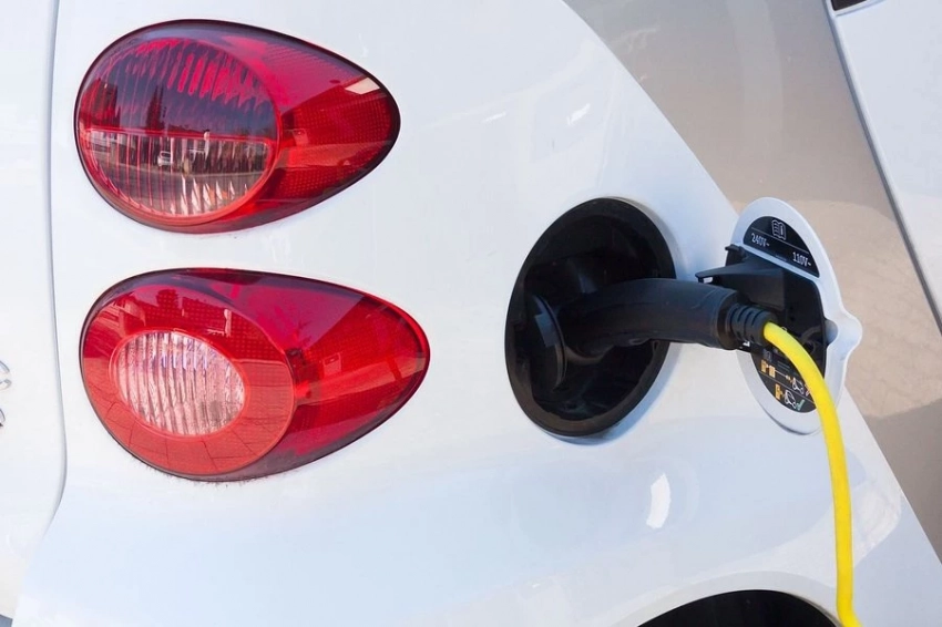 «Победа 26»: в СКФУ разрабатывают источники дешёвой энергии для электрозаправочных станций