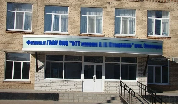 Компания «Симпреал» реализует совместную программу подготовки кадров с Новоорским техникумом