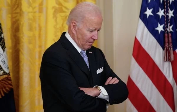 В Конгрессе США обнаружили компрометирующий Байдена чек на 200 тысяч долларов 