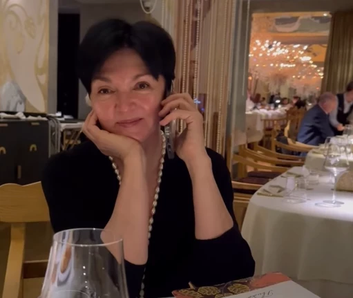 Сестра Влада Топалова опубликовала редкие кадры с матерью артиста