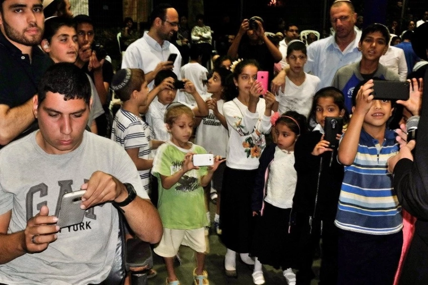 Использование цифровой техники вызывает изменения в мозге детей