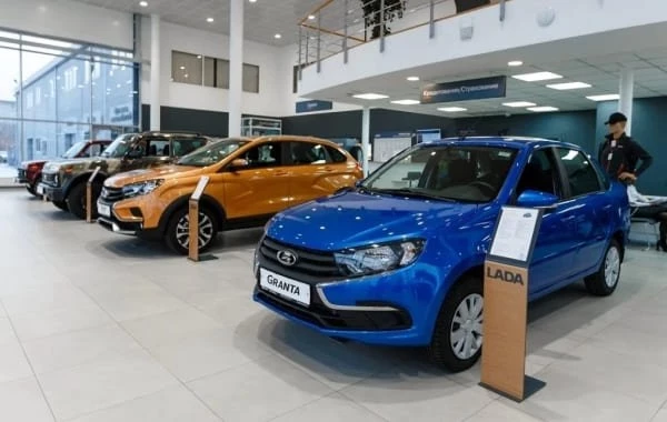 С начала года в России продажи новых автомобилей выросли на 59% 