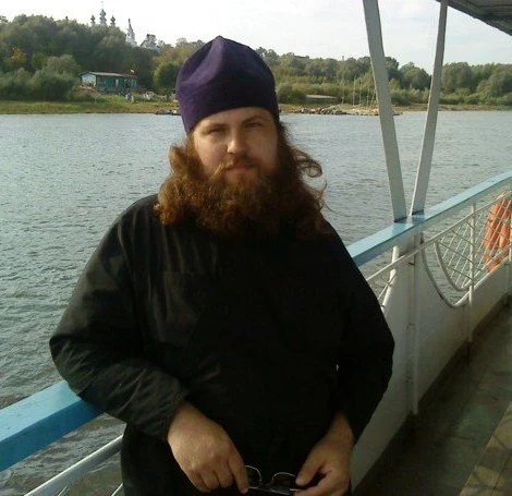 Молитвы на Успенский пост на каждый день и для разных ситуаций