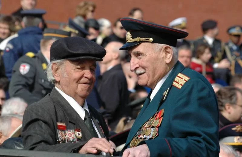 Путин заявил, что пенсии военным необходимо проиндексировать по фактической инфляции задним числом