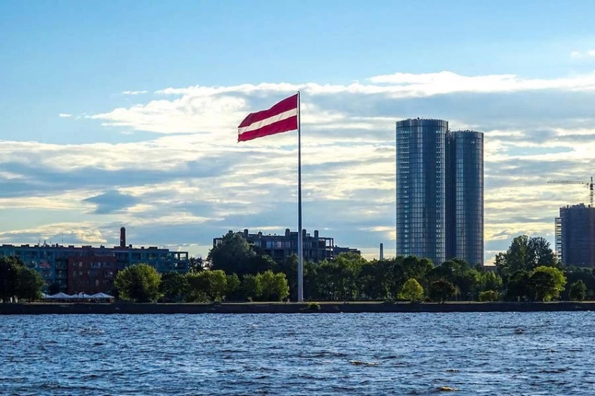 Глава МИД Латвии: НАТО не готово к прямому участию в украинском конфликте