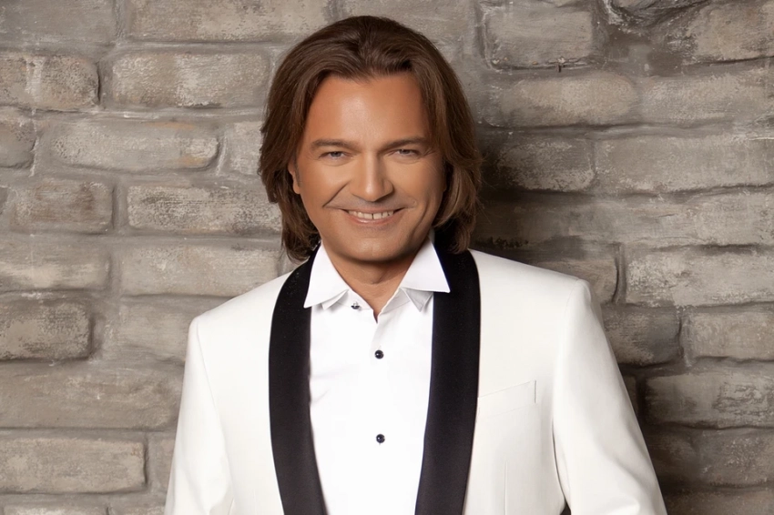 "В разряд ретро артистов не перехожу": Интервью Дмитрия Маликова об амбициях, футболе с сыном, праздновании 55-летия и важности соцсетей для артиста