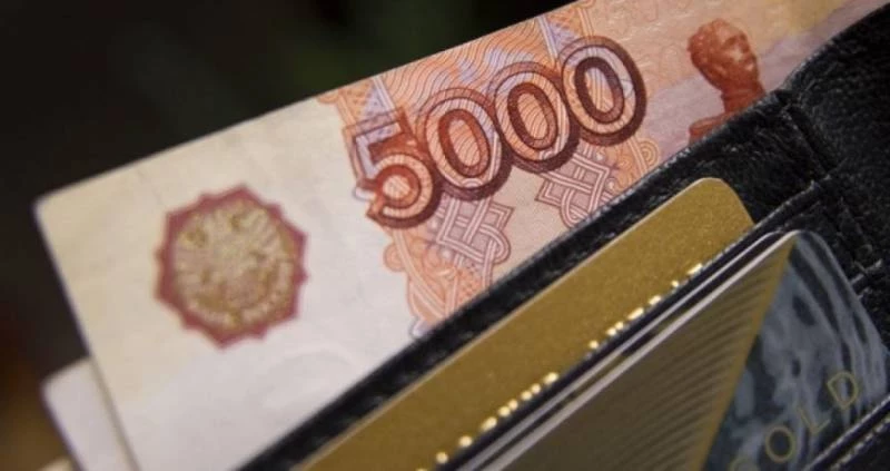 Родители детей до 23 лет: в России планируют увеличить пособия