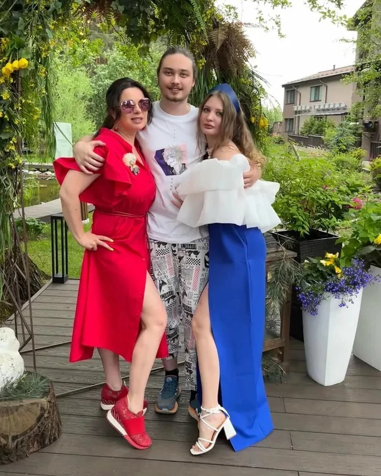 Тяжело больная невестка-стриптизерша Наташи Королевой сделала заявление: "Страшно и больно"