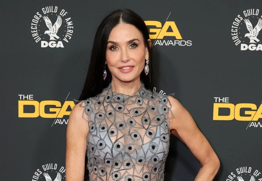 Деми Мур в полупрозрачном платье и платье из сверкающих "осколков": два выхода звезды