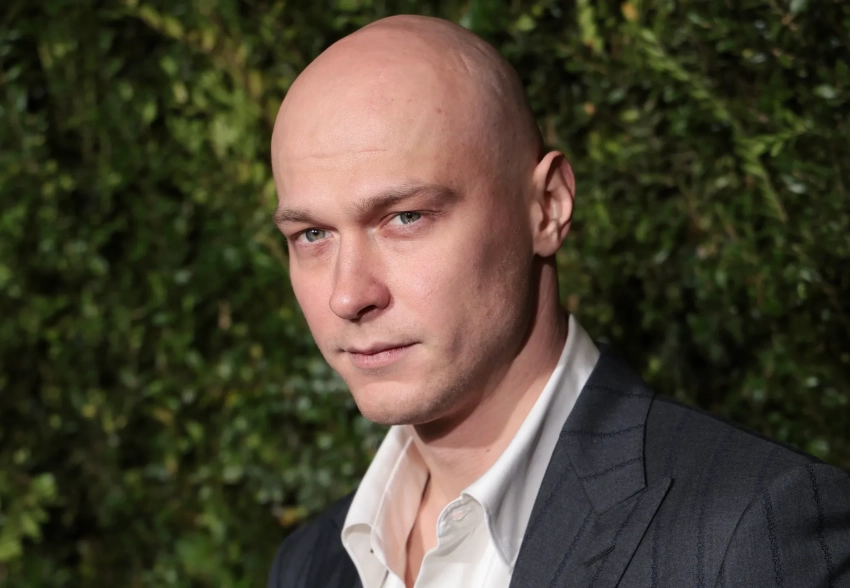 Юра Борисов и Марк Эйдельштейн, Деми Мур с дочерью Скаут, Майки Мэдисон и другие посетили вечеринку перед премией BAFTA