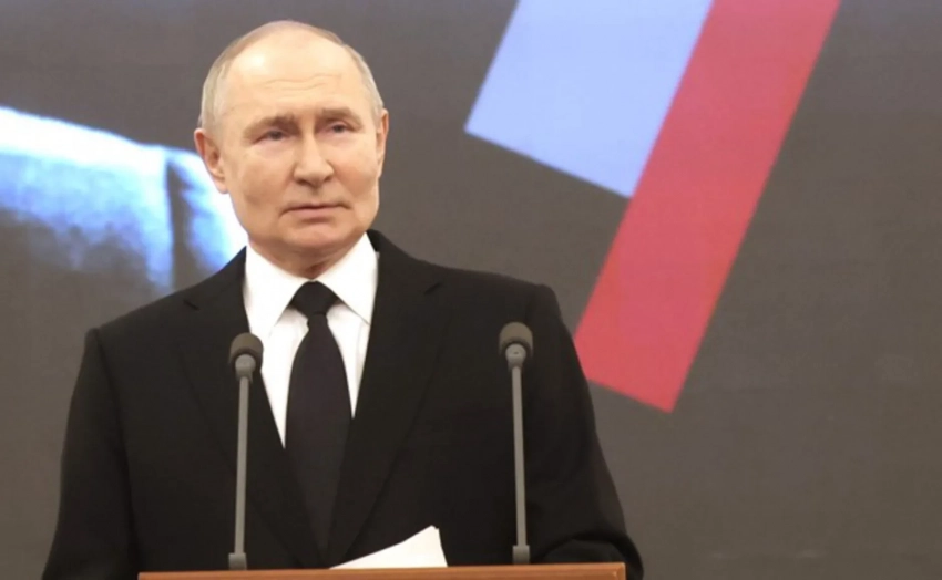 Владимир Путин, Ксения Собчак и Константин Богомолов посетили концерт памяти Анатолия Собчака